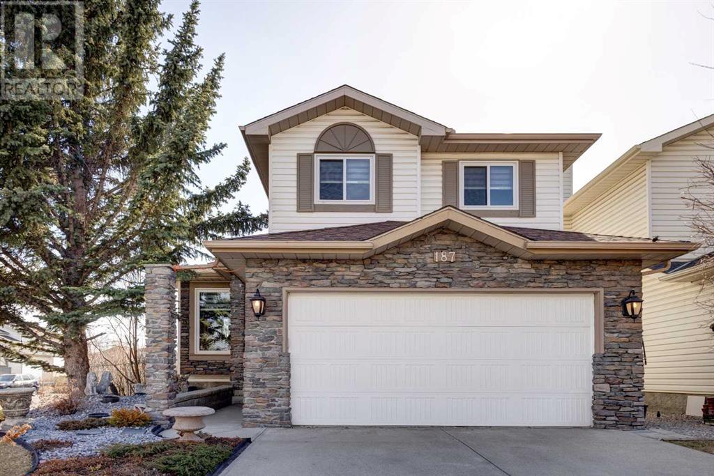 187 Coral Keys Villas Ne, Calgary, Alberta  T3J 3L7 - Photo 1 - A2212408