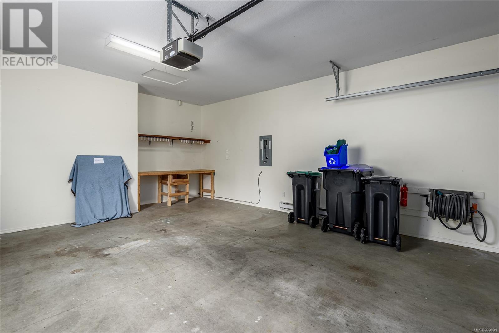 8 1600 Balmoral Ave, Comox, British Columbia  V9M 2N2 - Photo 31 - 999991