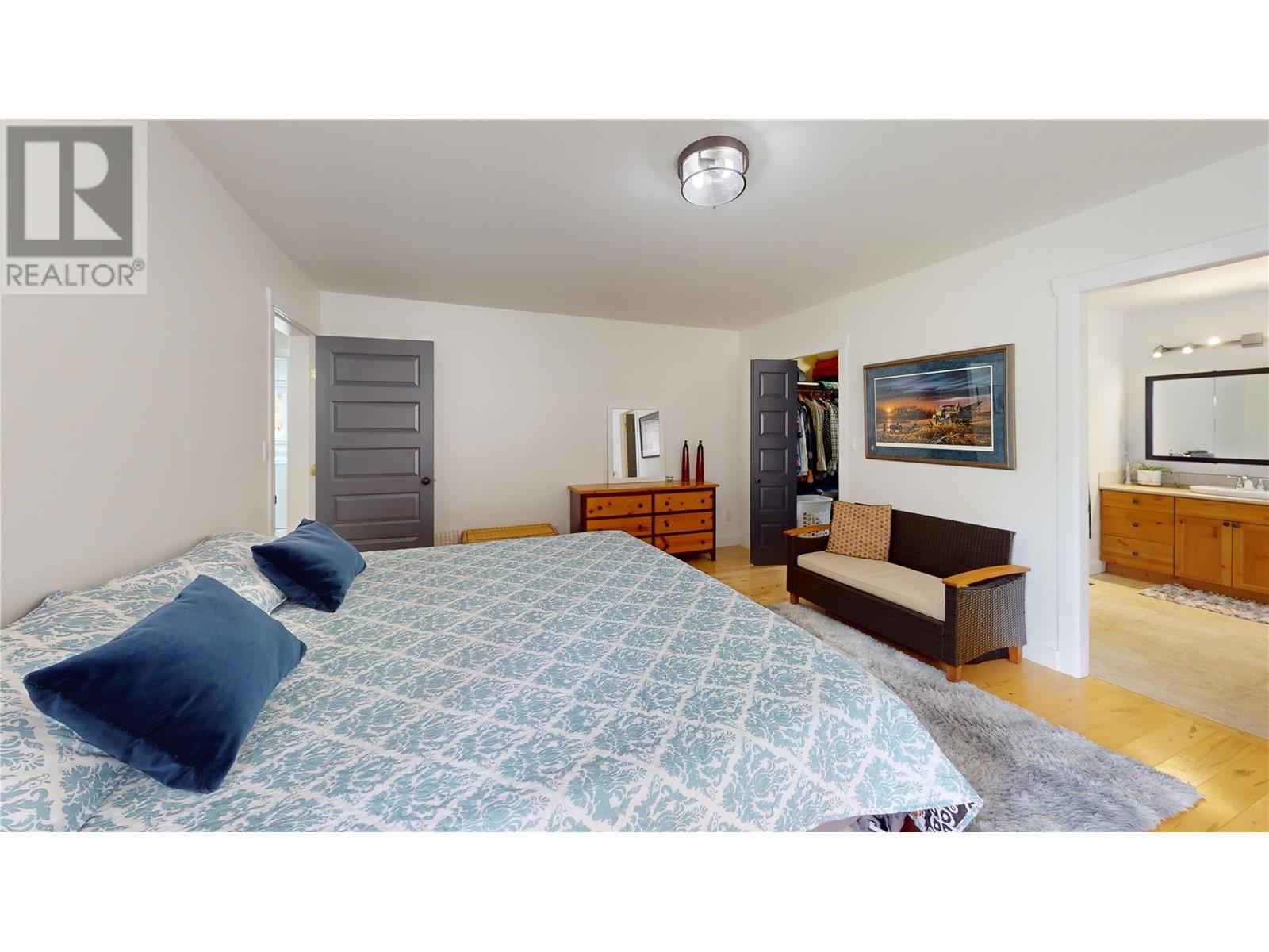1324 8th Avenue N, Creston, British Columbia  V0B 1G6 - Photo 29 - 10340224