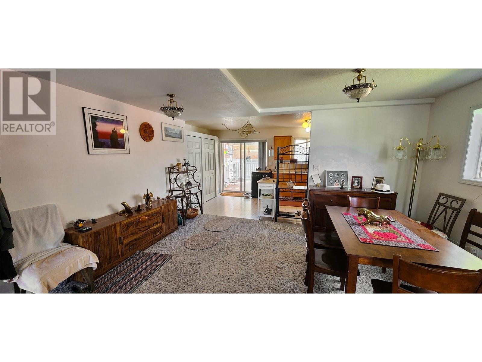 860 Eveningstar Crescent, Oliver, British Columbia  V0H 1T0 - Photo 4 - 10346677