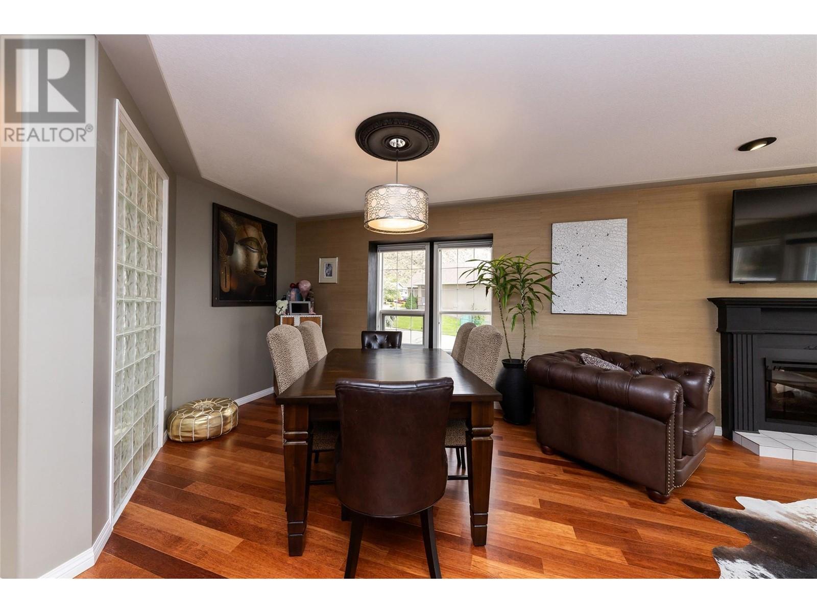 3492 Navatanee Drive, Kamloops, British Columbia  V2H 1S1 - Photo 9 - 10347317
