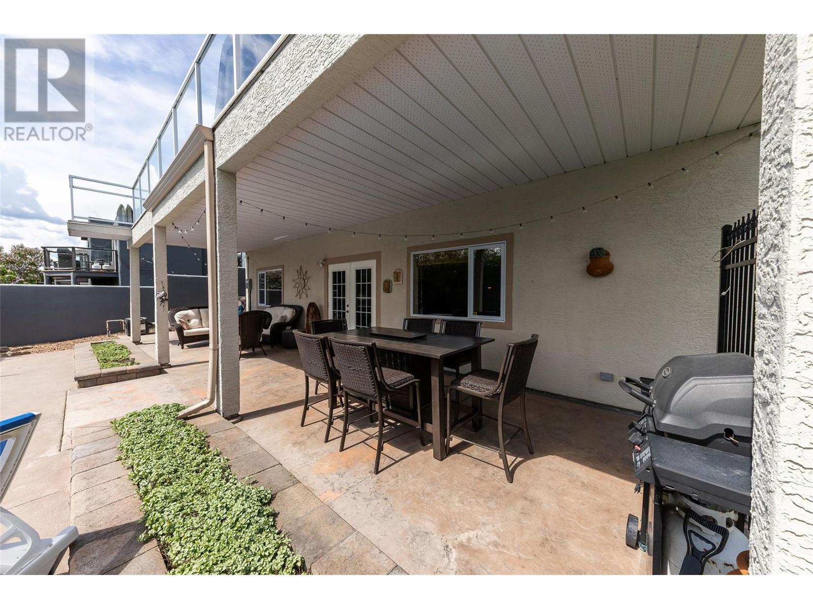 3492 Navatanee Drive, Kamloops, British Columbia  V2H 1S1 - Photo 37 - 10347317
