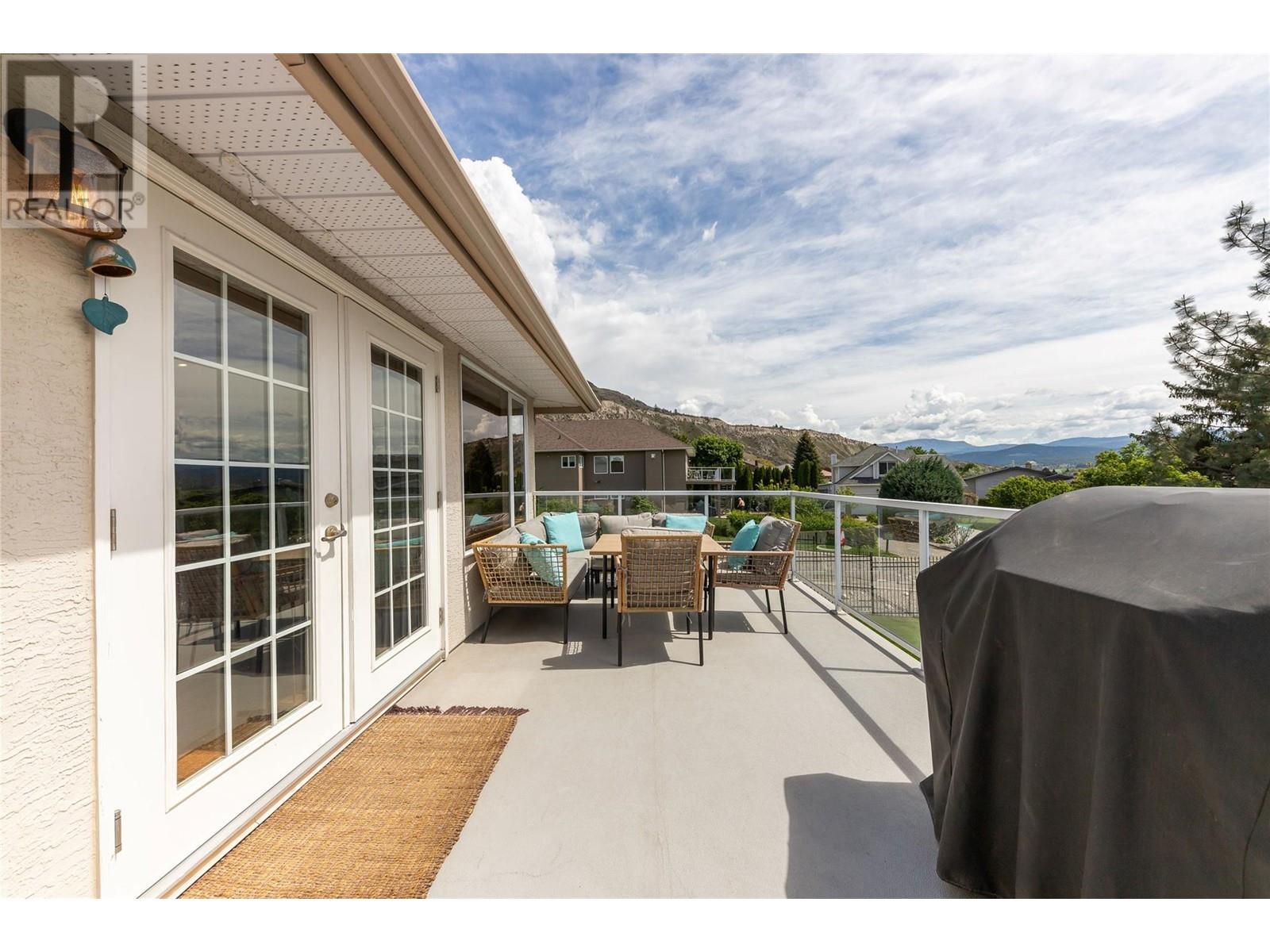 3492 Navatanee Drive, Kamloops, British Columbia  V2H 1S1 - Photo 30 - 10347317