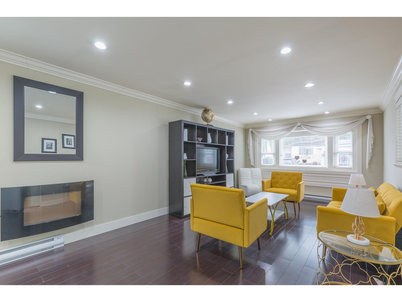 Property at 16 8266 KING GEORGE BOULEVARD image 5