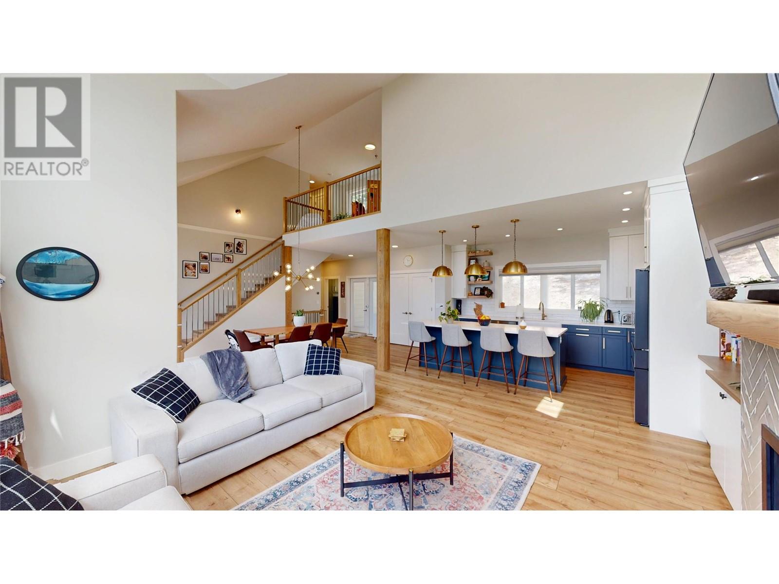 Property at 1504 Abel Avenue image 3