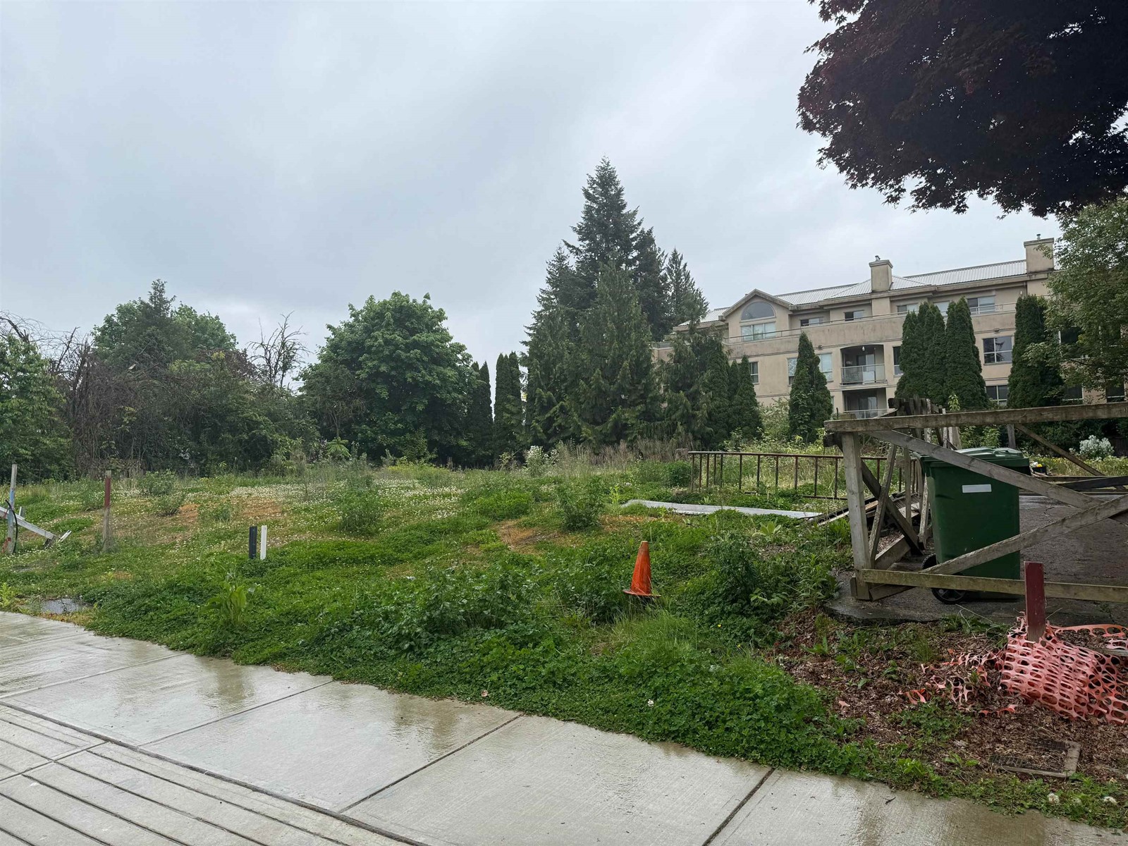 33730 Mayfair Avenue, Abbotsford, British Columbia  V2S 1P9 - Photo 2 - R3002835