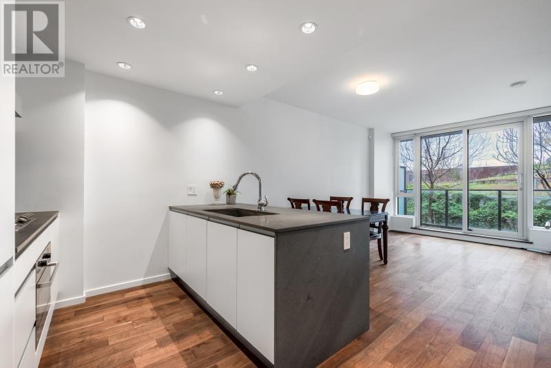 612 8488 Cornish Street, Vancouver, British Columbia  V6P 0C2 - Photo 2 - R3003546