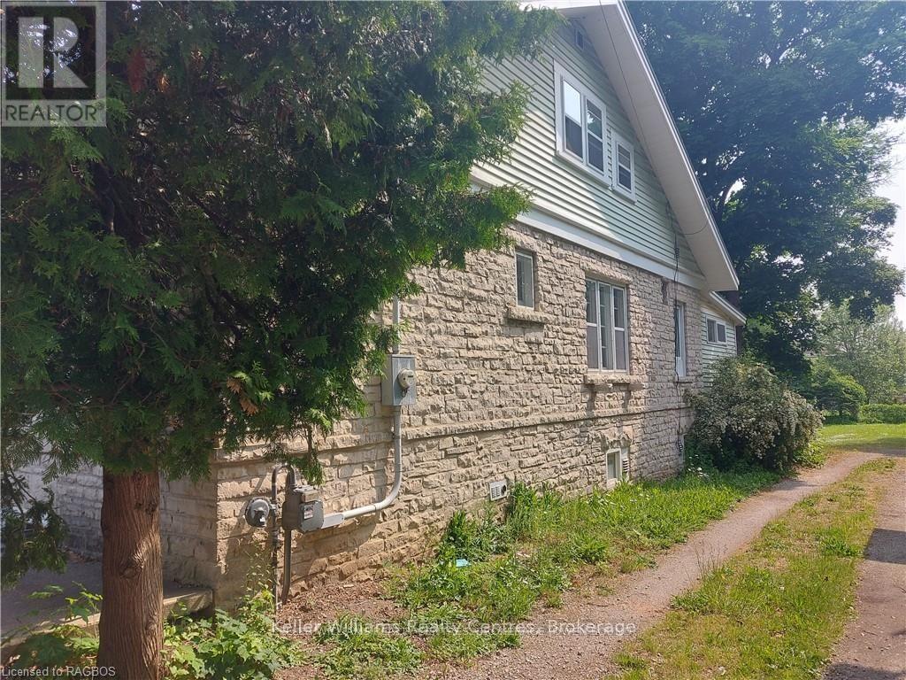513 Berford Street, South Bruce Peninsula, Ontario  N0H 2T0 - Photo 5 - X11997130