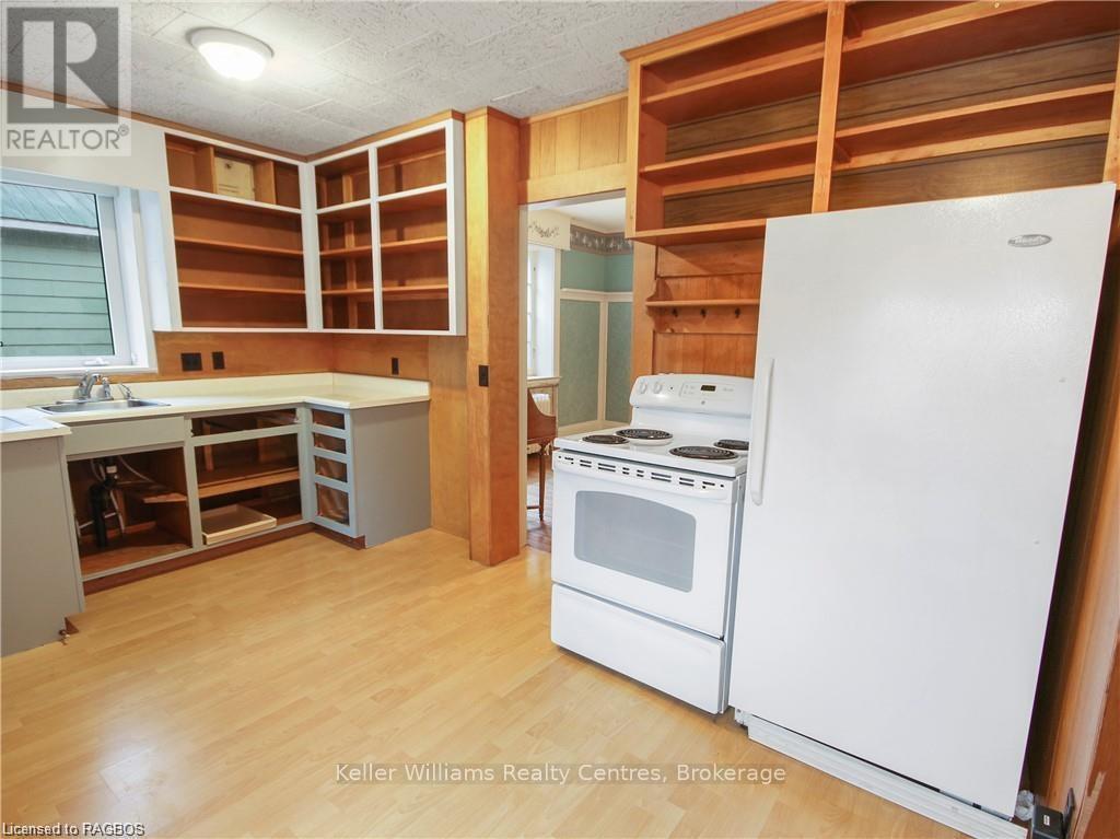 513 Berford Street, South Bruce Peninsula, Ontario  N0H 2T0 - Photo 27 - X11997989