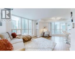 1813 - 208 QUEENS QUAY W, Toronto, Ontario