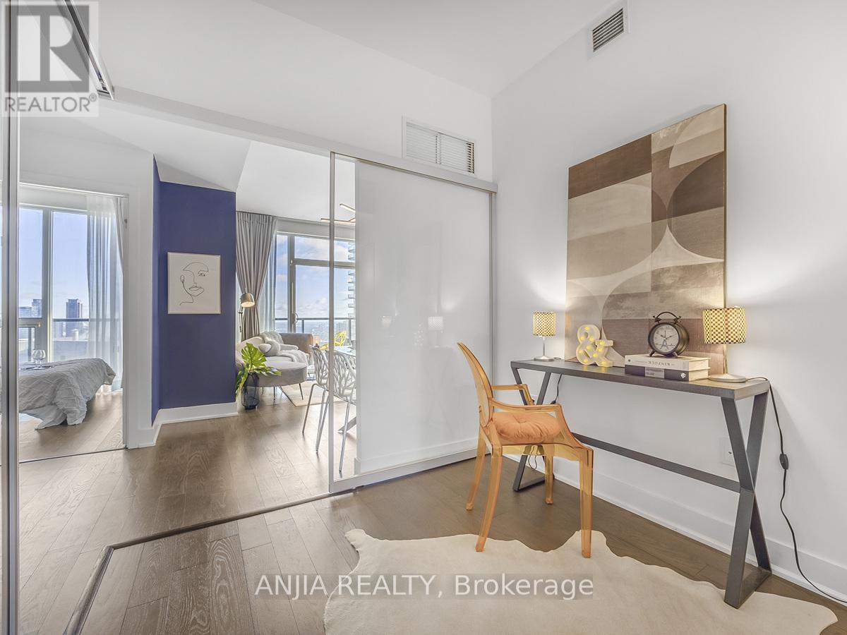 3003 - 955 Bay Street, Toronto, Ontario  M5S 0C6 - Photo 18 - C12154438