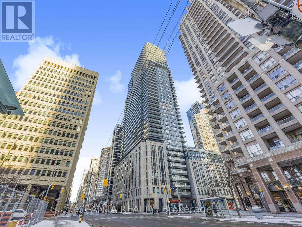 3003 - 955 Bay Street, Toronto, Ontario  M5S 0C6 - Photo 28 - C12154438