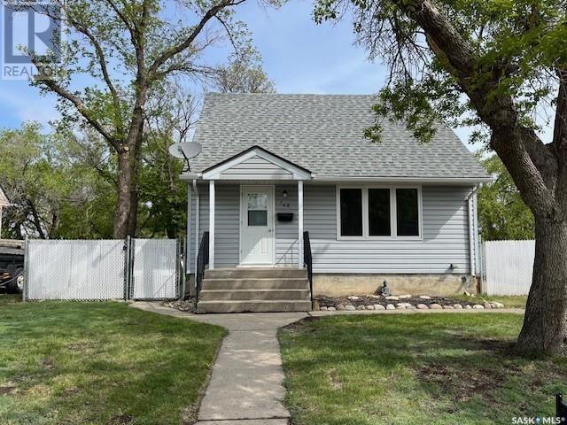 Property at 760 Coteau STREET W image 1