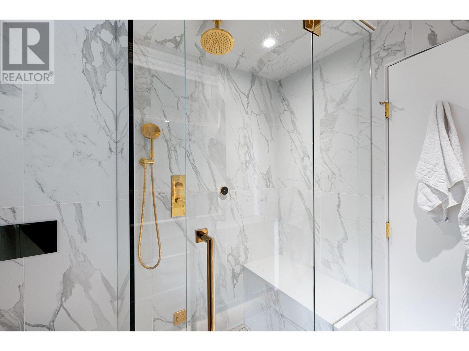 445 Mountain Drive, Lions Bay, British Columbia  V0N 2E0 - Photo 37 - R3003701