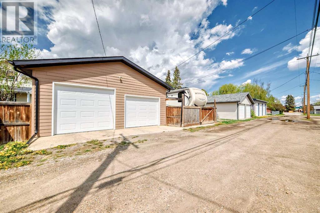 1215 Osler Street, Carstairs, Alberta  T0M 0N0 - Photo 34 - A2219667
