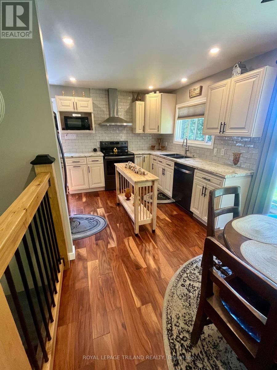 179 Warner Bay Road, Northern Bruce Peninsula, Ontario  N0H 2R0 - Photo 8 - X12154193