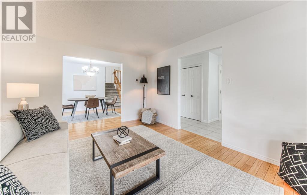 171 Mayberry Court, Waterloo, Ontario  N2K 3K2 - Photo 10 - 40727351