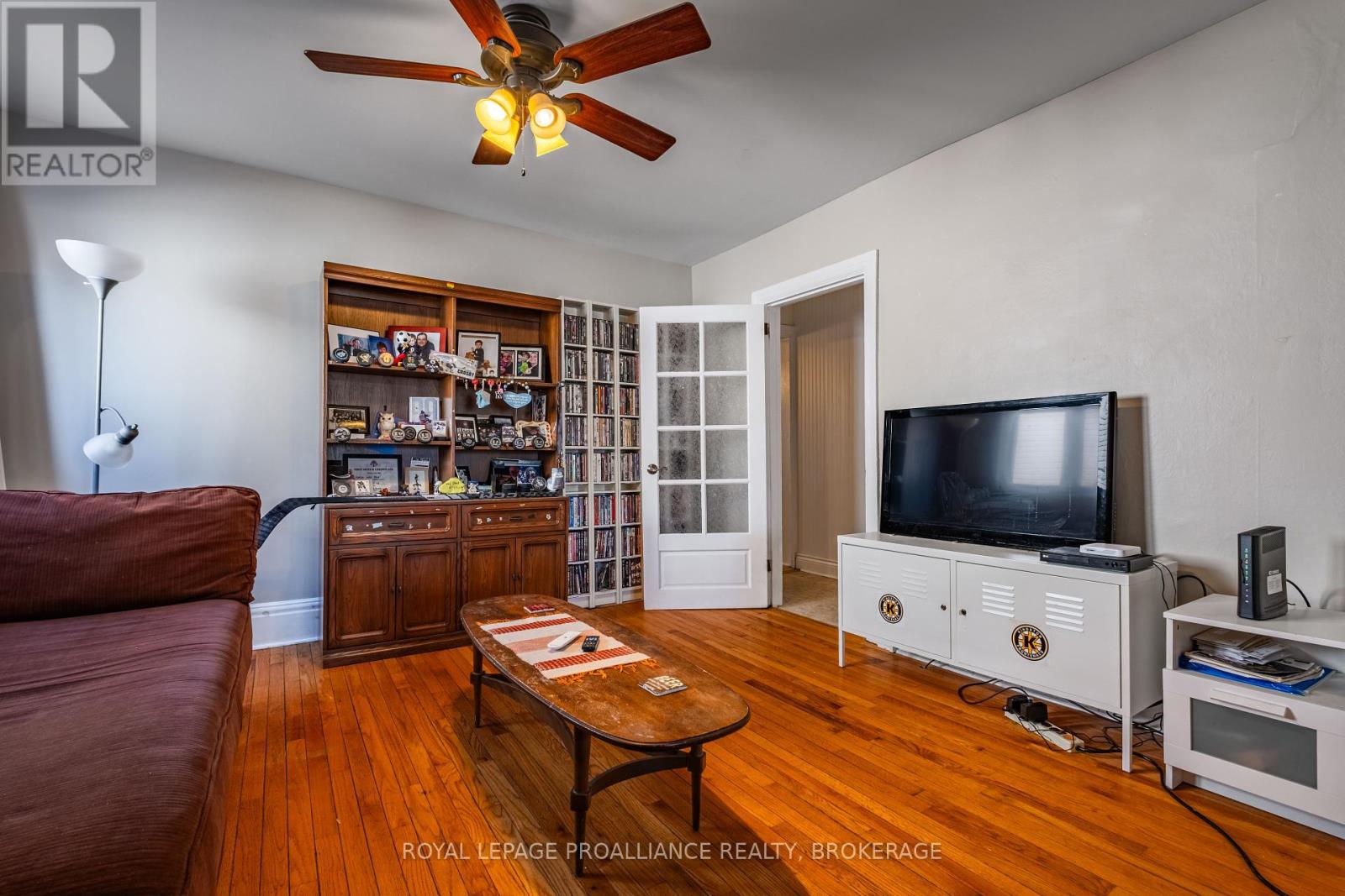445 Alfred Street, Kingston (East Of Sir John A. Blvd), Ontario  K7K 4J1 - Photo 11 - X12154630