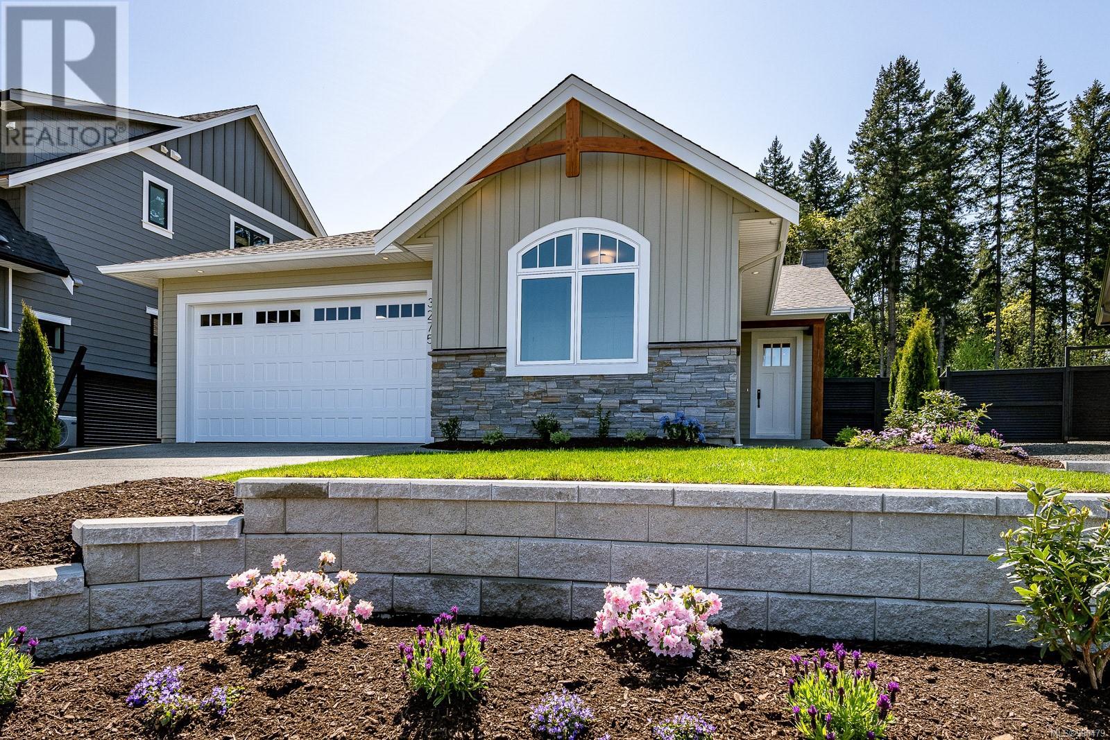 Property at 3275 Marygrove Pl image 3