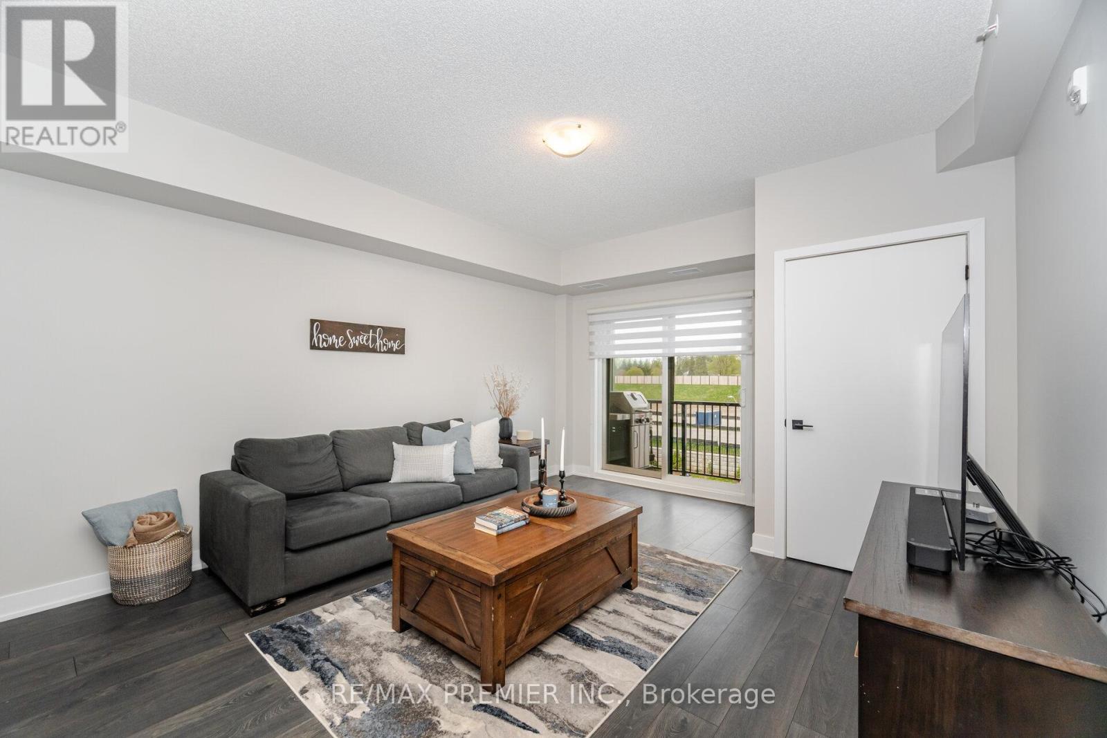 308 - 6 Spice Way, Barrie, Ontario  L9J 0J9 - Photo 12 - S12154397
