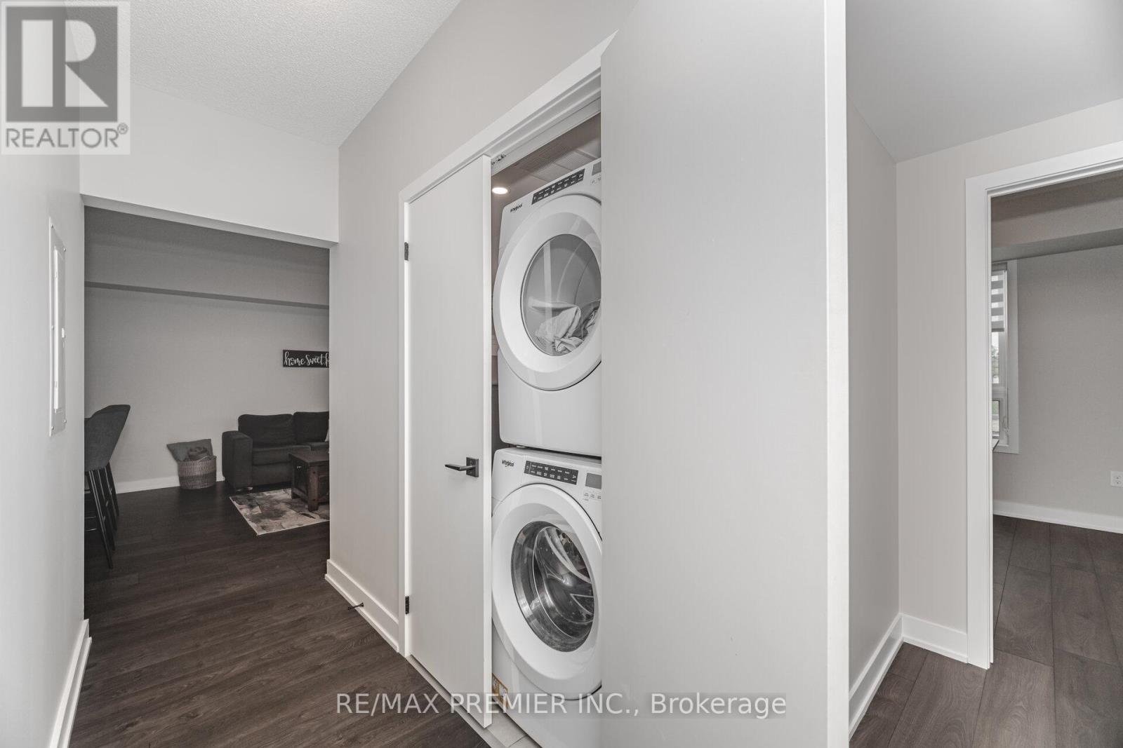 308 - 6 Spice Way, Barrie, Ontario  L9J 0J9 - Photo 25 - S12154397