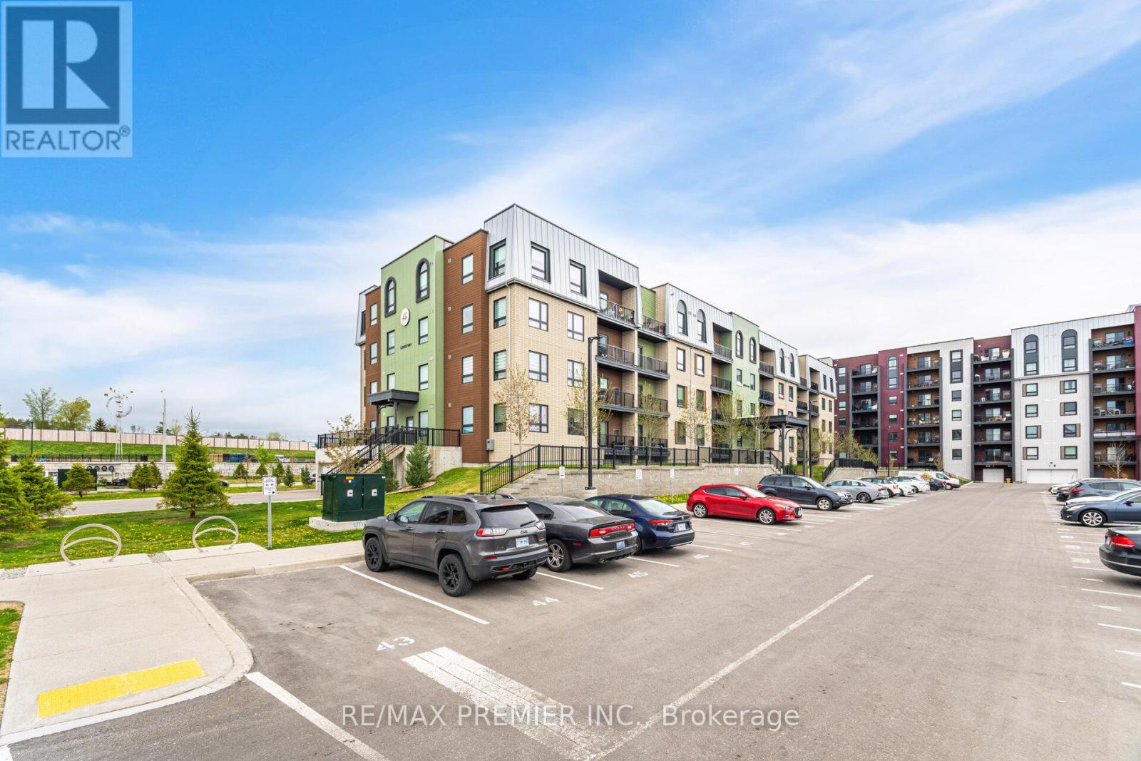 308 - 6 Spice Way, Barrie, Ontario  L9J 0J9 - Photo 31 - S12154397