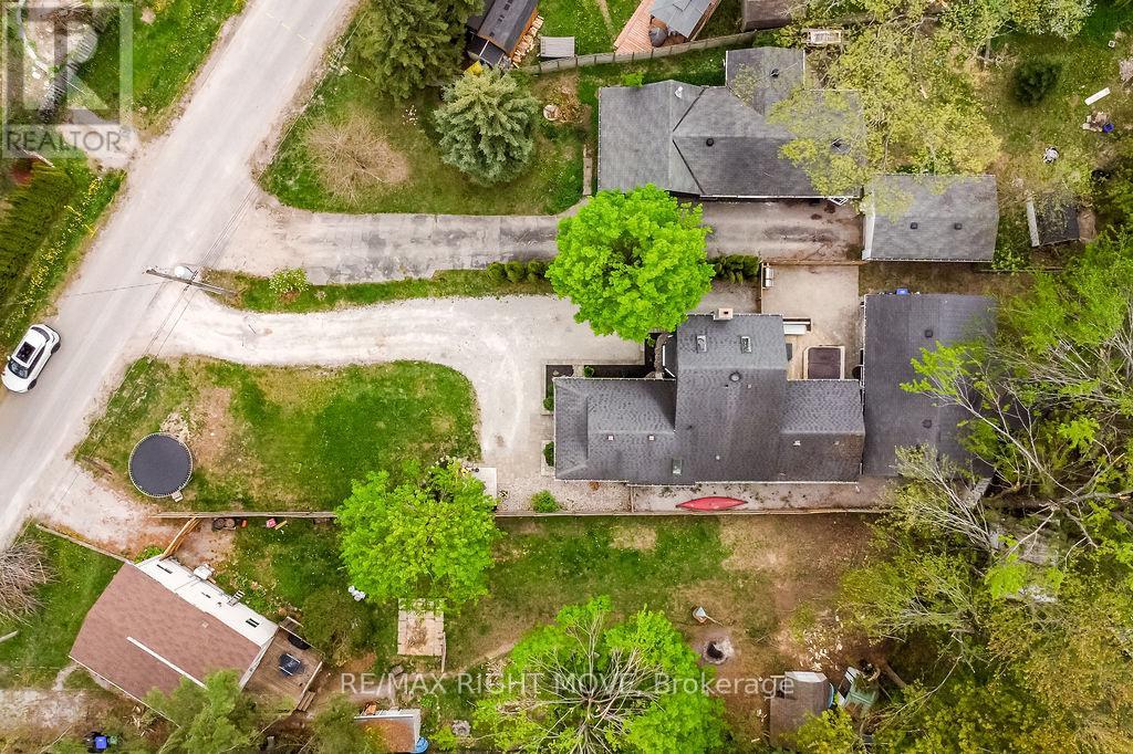 3366 Beckett Place, Severn, Ontario  L3V 0V9 - Photo 3 - S12154436