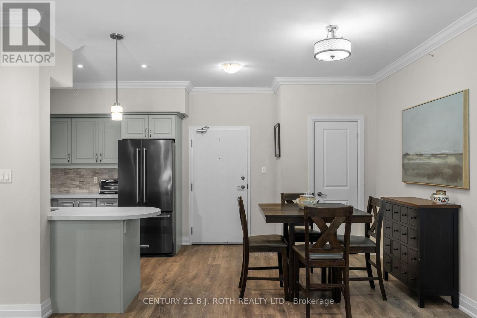110 - 304 Essa Road, Barrie, Ontario  L9J 0H4 - Photo 4 - S12154460