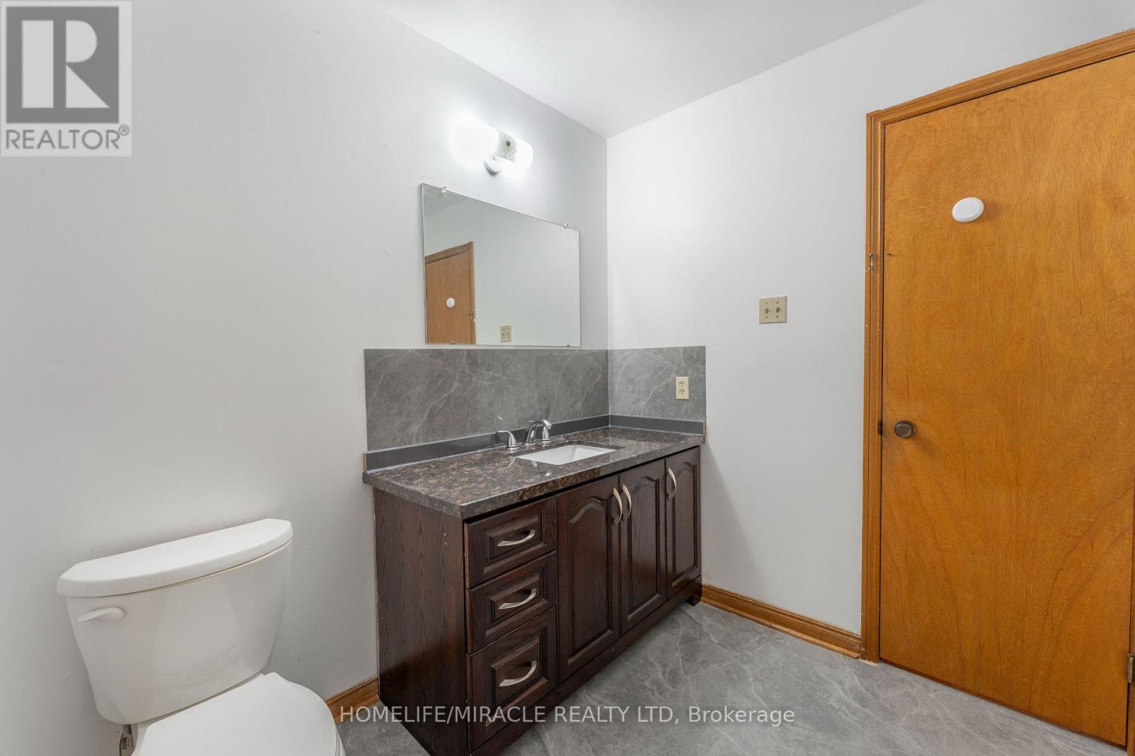 4 Greendowns Drive, Toronto (Scarborough Village), Ontario  M1M 2G7 - Photo 29 - E12152872