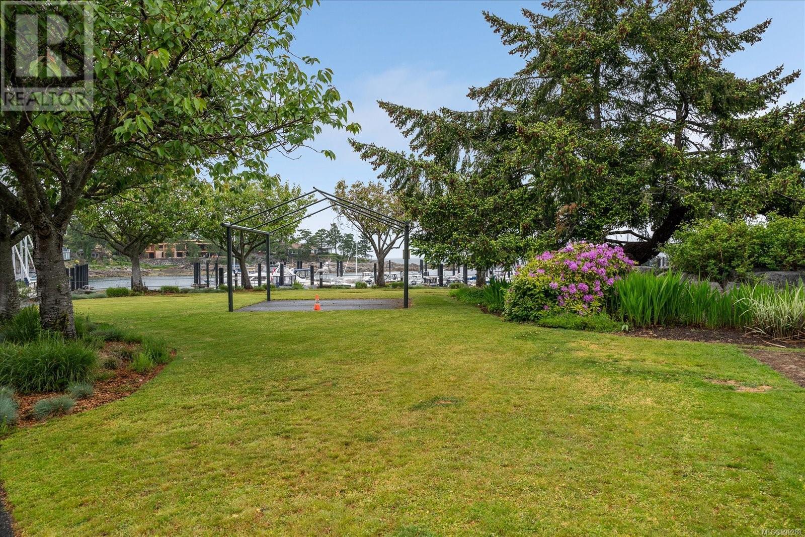 305 3529 Dolphin Dr, Nanoose Bay, British Columbia  V9P 9J7 - Photo 60 - 999288
