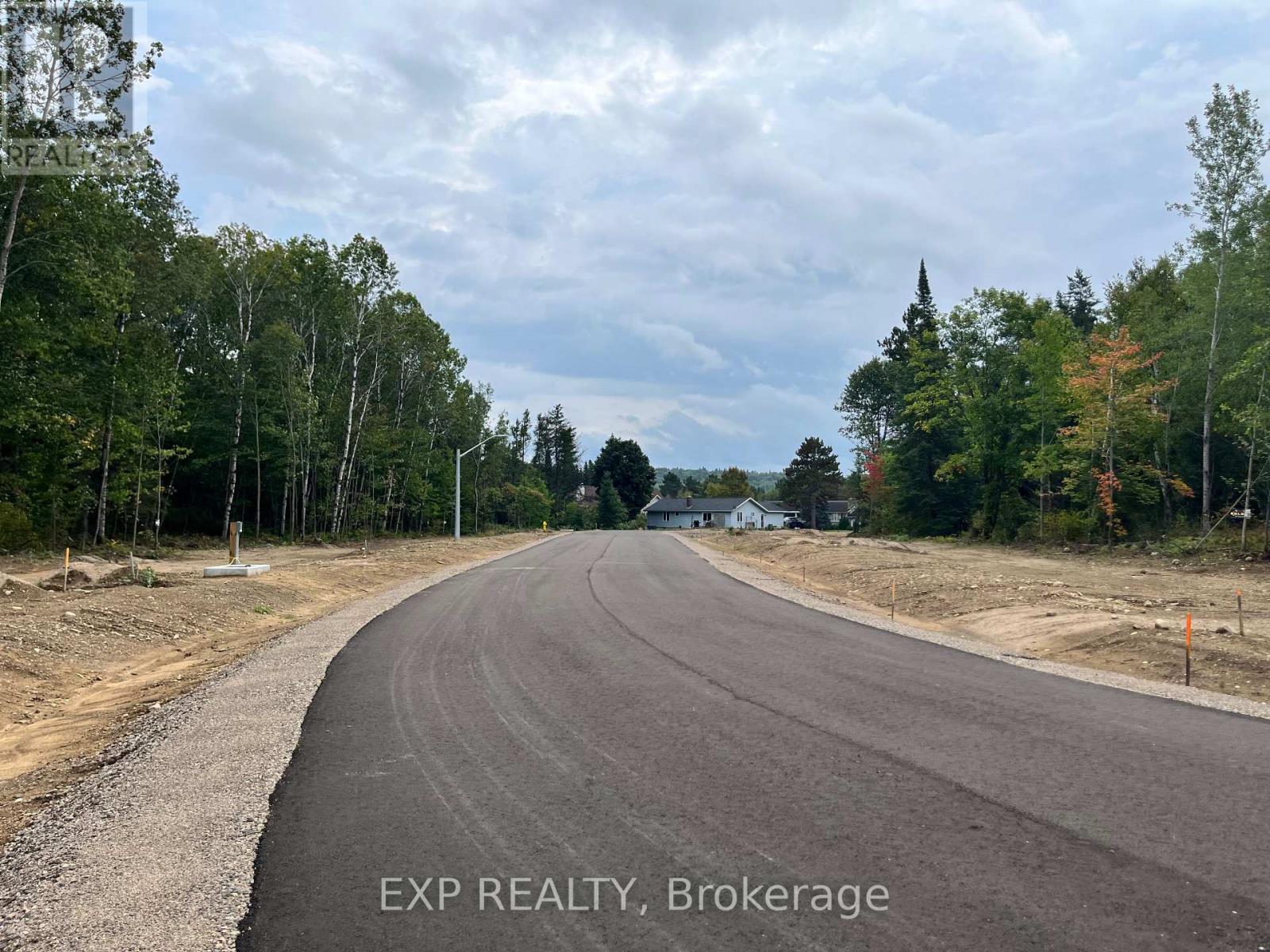 Lot 37 Yantha Crescent, Madawaska Valley, Ontario  K0J 1B0 - Photo 12 - X12154548