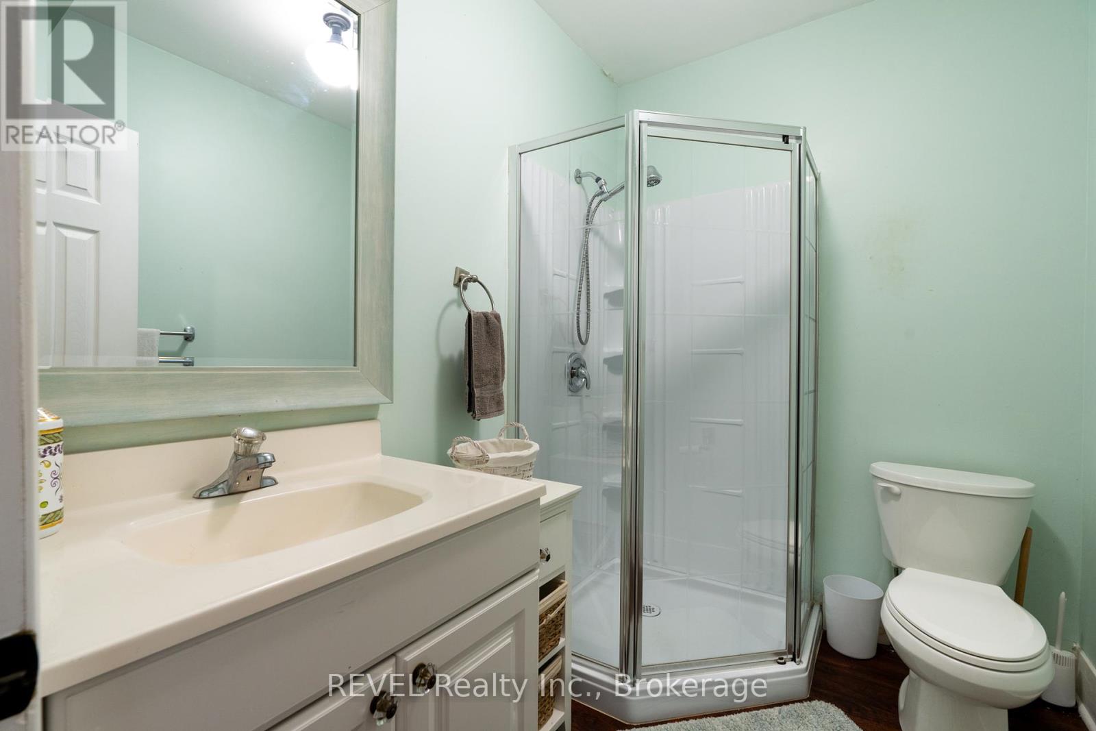 3819 Terrace Lane, Fort Erie, Ontario  L0S 1B0 - Photo 21 - X12154476