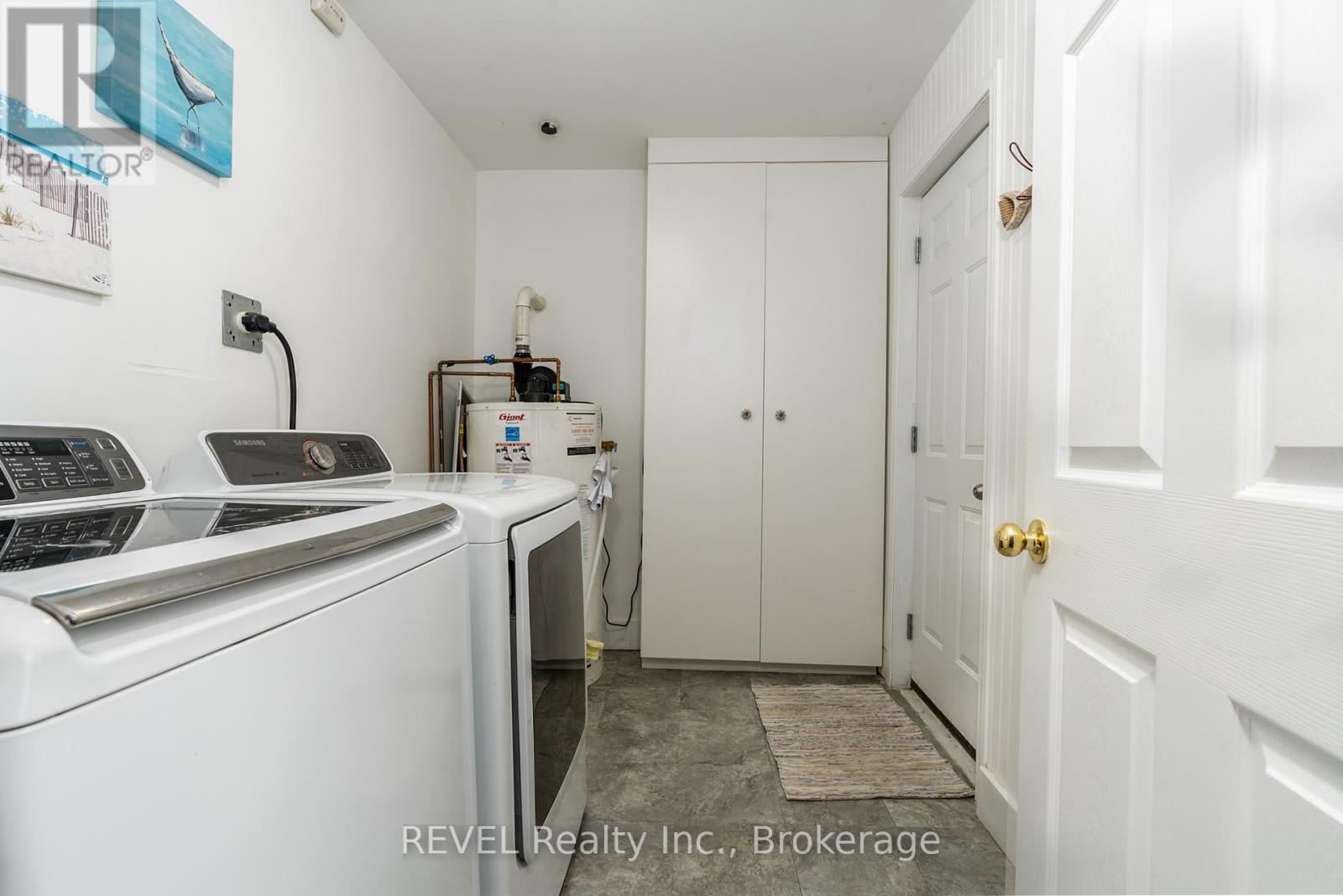 3819 Terrace Lane, Fort Erie, Ontario  L0S 1B0 - Photo 22 - X12154476