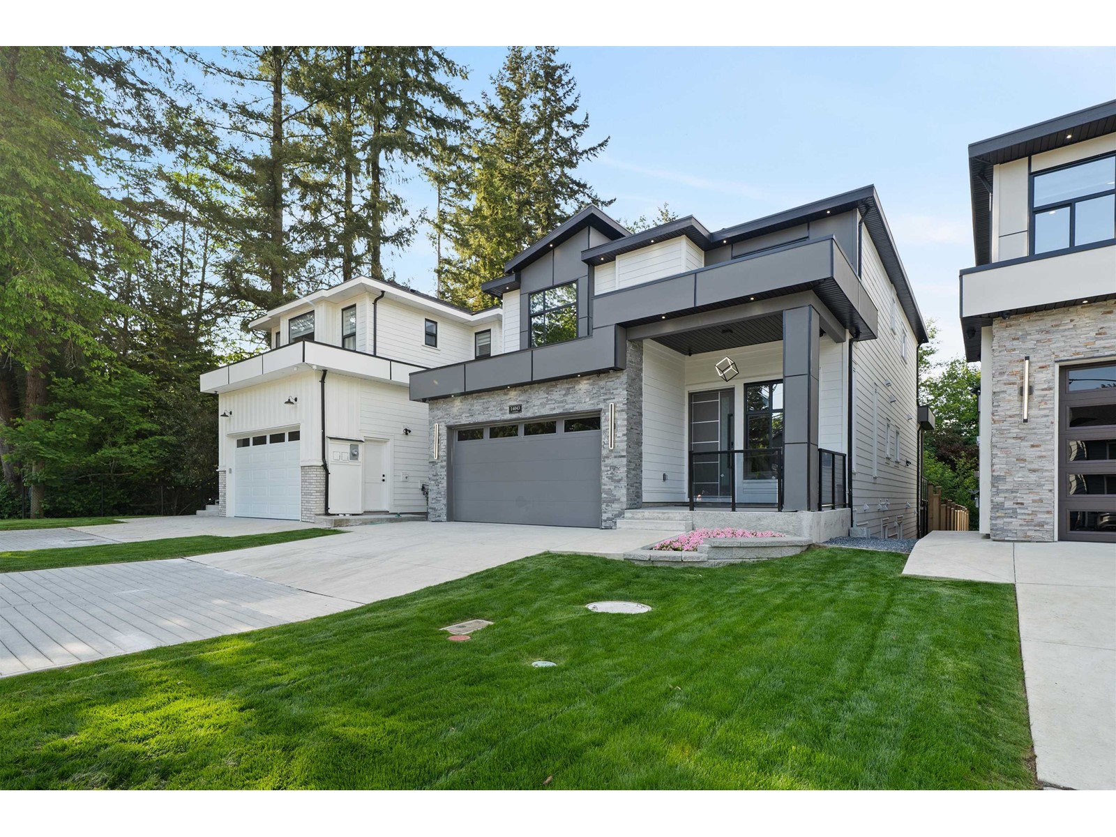 14043 80 Avenue, Surrey, British Columbia  V3W 7T5 - Photo 2 - R3003540