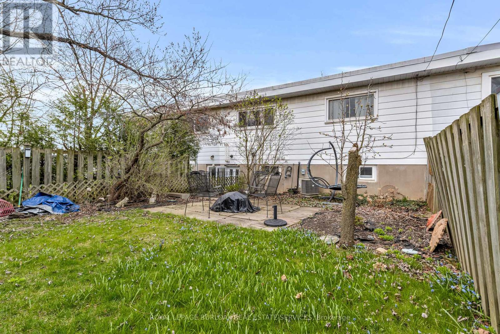 1135 Tavistock Drive, Burlington, Ontario  L7P 2N3 - Photo 28 - W12154400