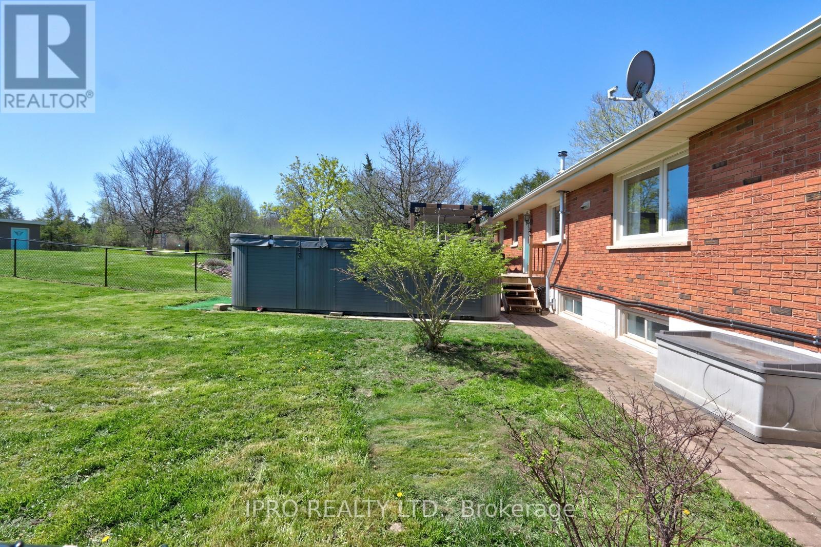 13516 22nd Side Road, Halton Hills, Ontario  L7G 4S4 - Photo 40 - W12154427