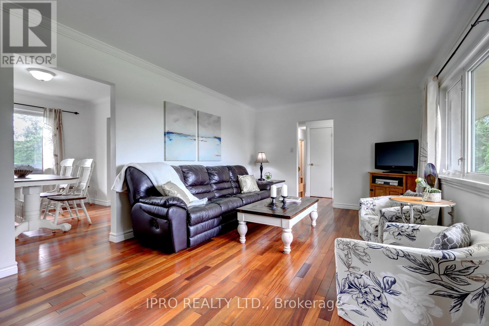 13516 22nd Side Road, Halton Hills, Ontario  L7G 4S4 - Photo 8 - W12154427