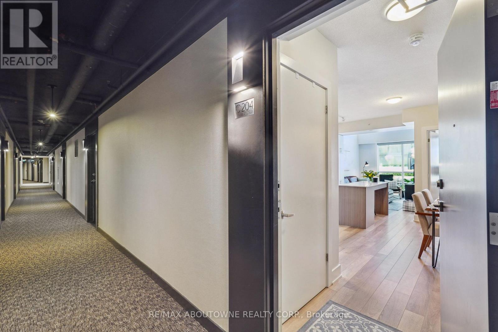 C204 - 5260 DUNDAS STREET, Burlington, Ontario