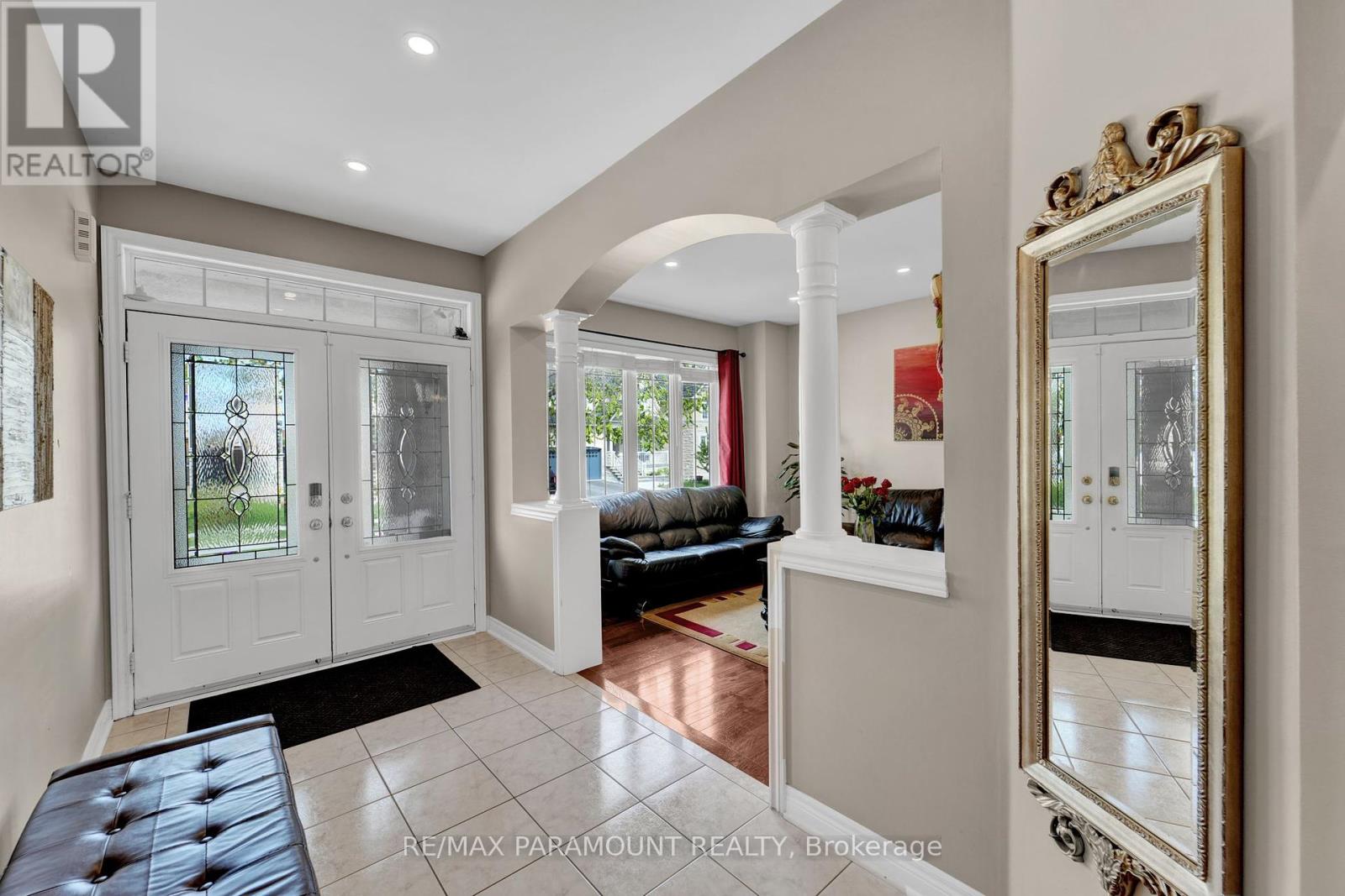 Property at 8 EAGLELANDING DRIVE image 4