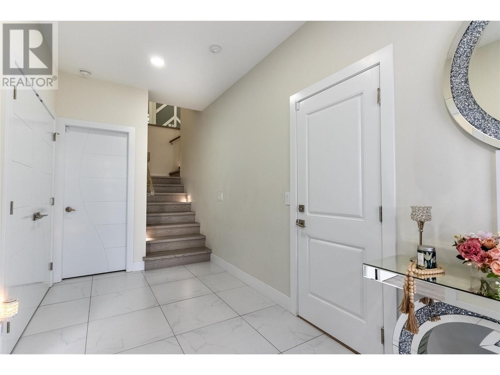 1069 Forden Place, Kamloops, British Columbia  V2C 0G6 - Photo 8 - 10348320