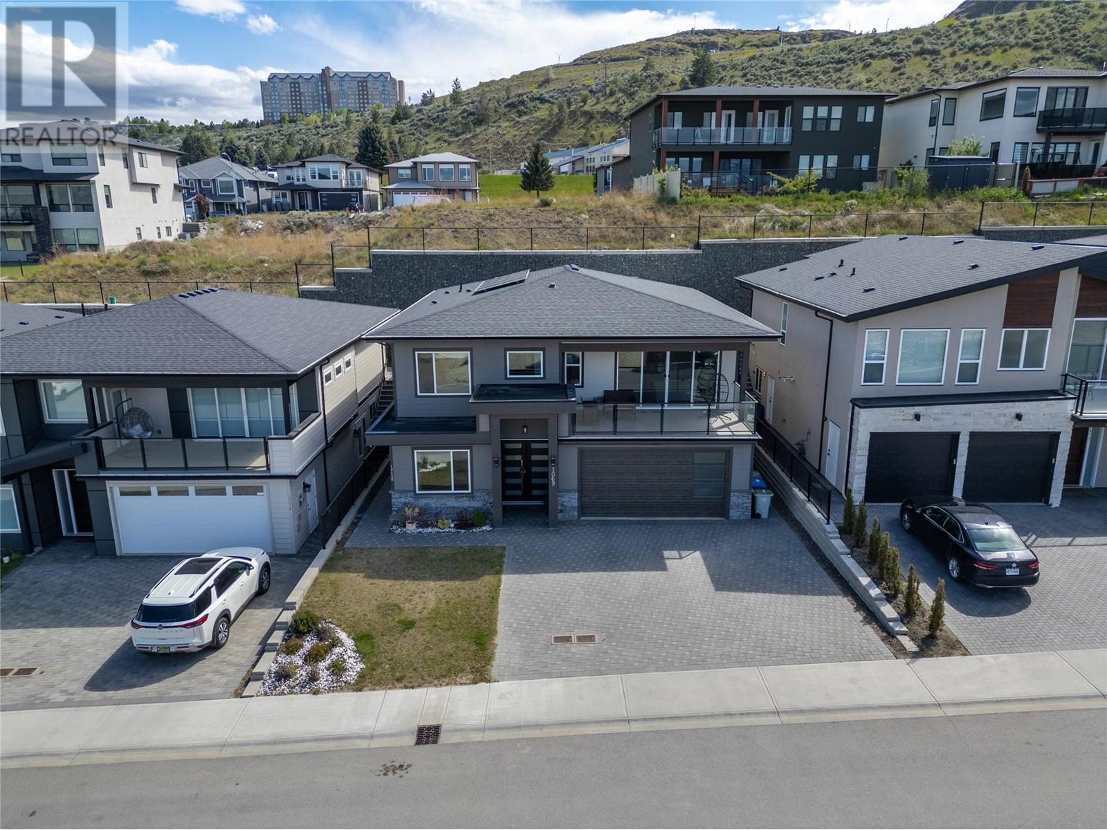 Property at 1069 FORDEN Place image 1