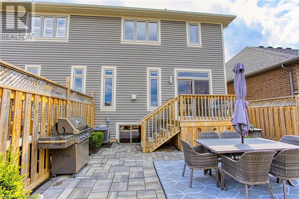 9 Lindsay Way, Grimsby, Ontario  L3M 0H6 - Photo 33 - 40729679