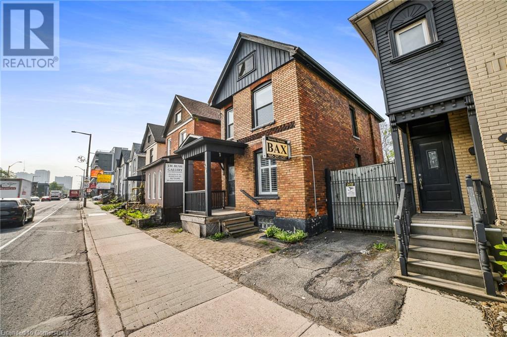 Property at 461 MAIN Street W image 2