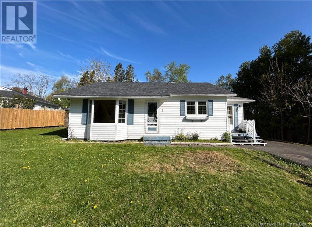 Property at 1 Robin Drive image 1