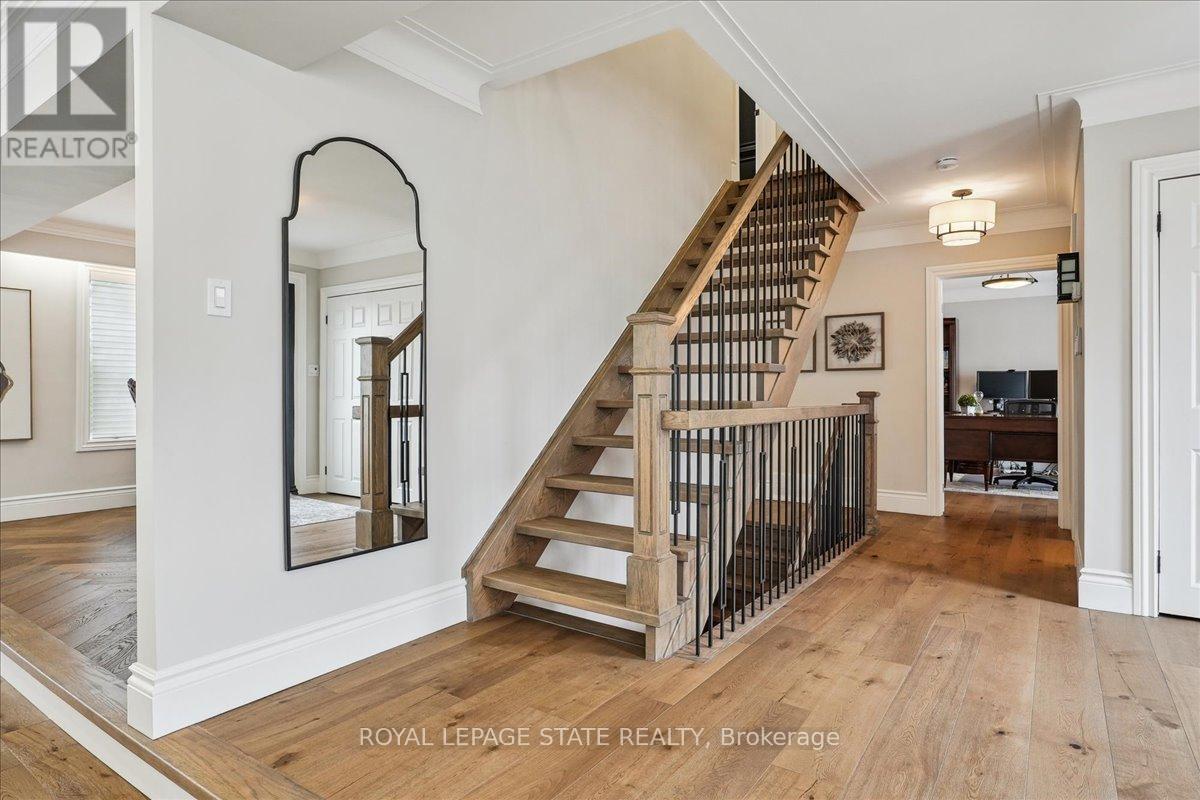 10 Azalea Court, Hamilton, Ontario  L8J 1K4 - Photo 25 - X12154396