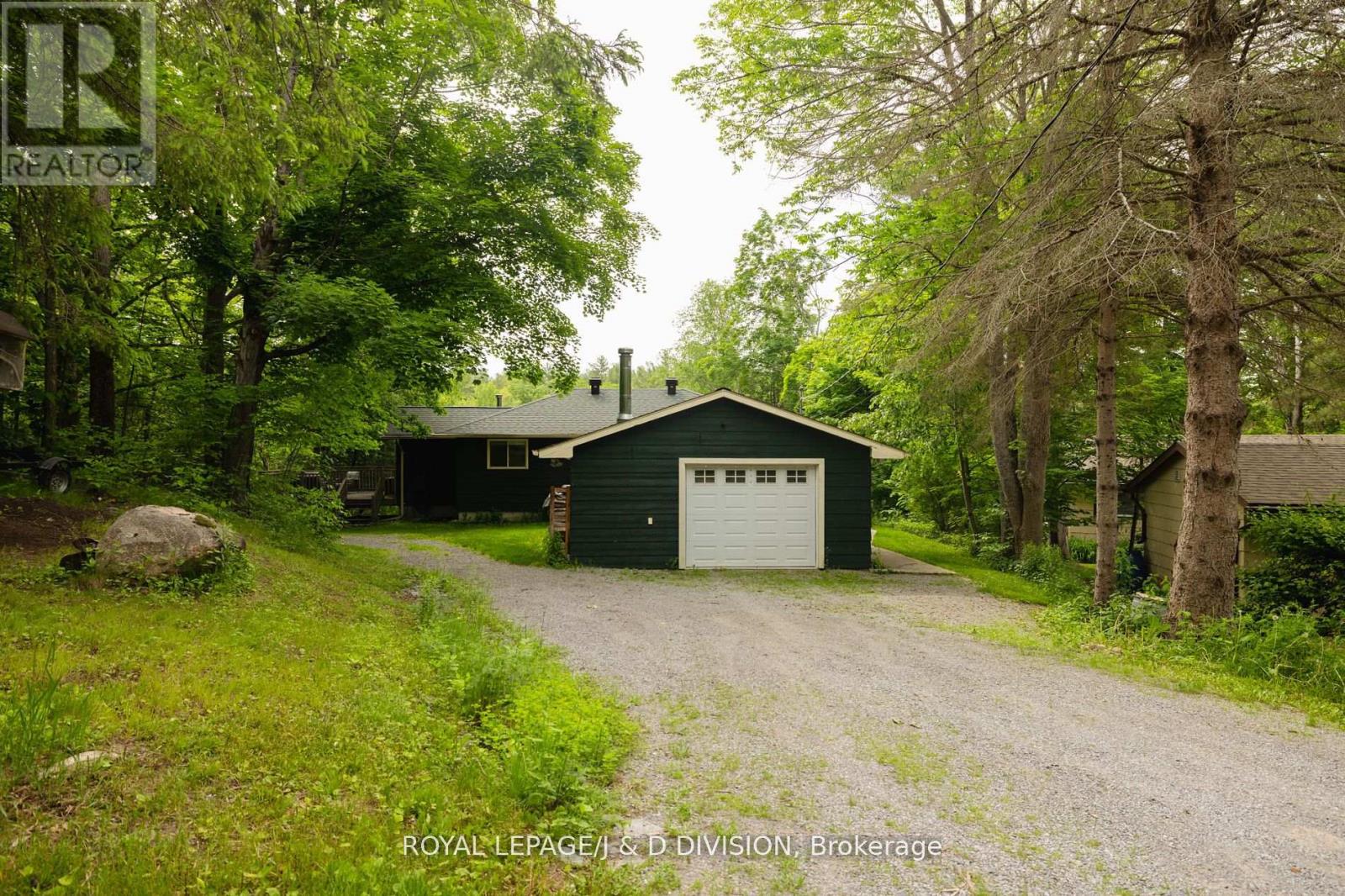 50 Fire Route 10b, North Kawartha, Ontario  K0L 3E0 - Photo 29 - X12154467
