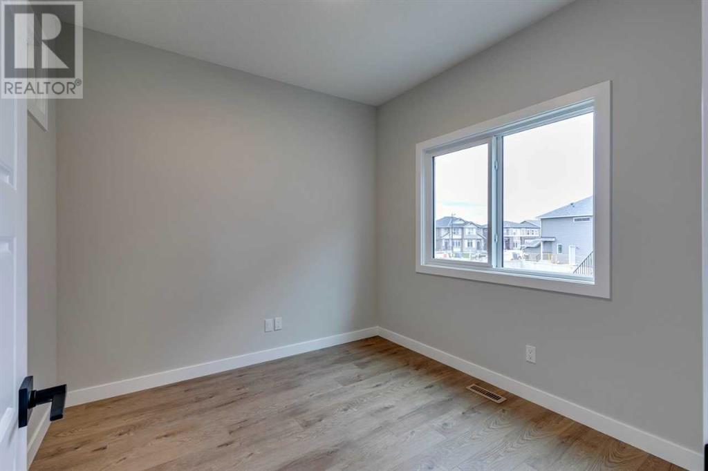 Property at 18 Snowberry Lane image 5