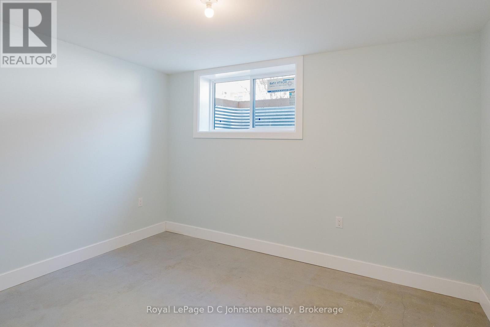 66 Grosvenor St Street N, Saugeen Shores, Ontario  N0H 2L0 - Photo 28 - X12154602