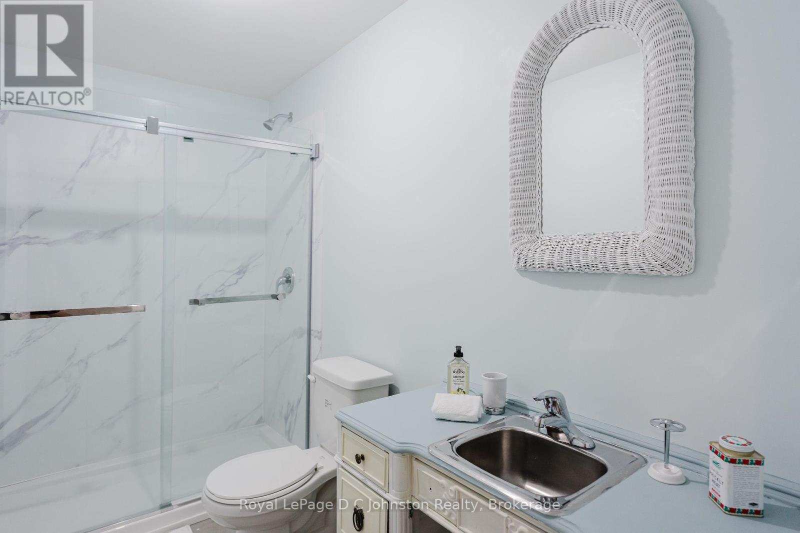 66 Grosvenor St Street N, Saugeen Shores, Ontario  N0H 2L0 - Photo 30 - X12154602