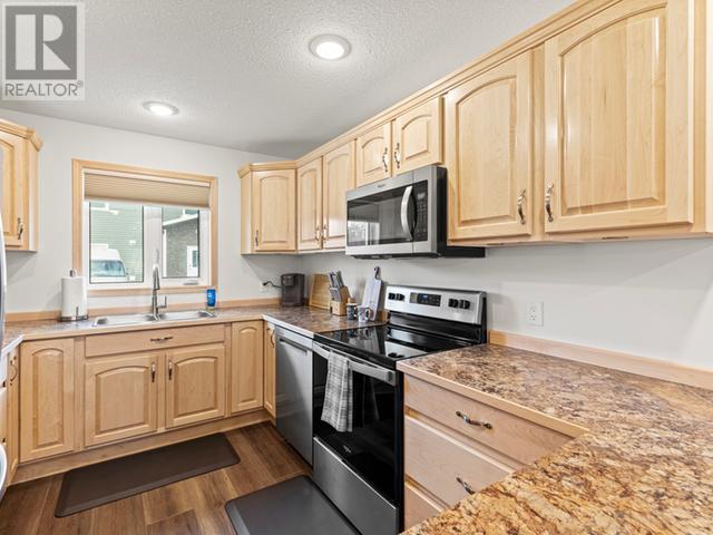 225-250 Olive May Way, Whitehorse, Yukon  Y1A 0V2 - Photo 11 - 16151